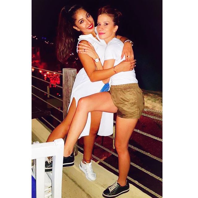 Happy birthday to my carzy, amazing chick, insane, drunk, psychopathic... (Loco Beach Resort)