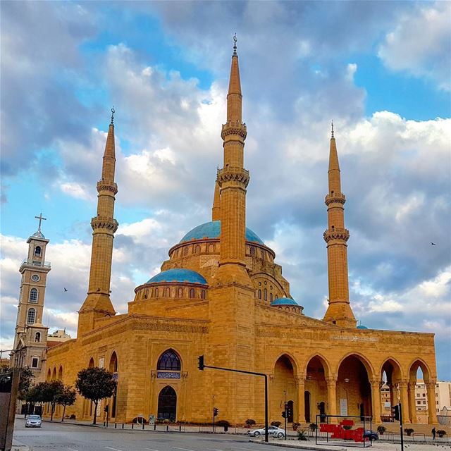 Happy blessed sunday❤❤🙏 goodmorning  morningwalk  morningpost ... (Downtown, Beirut, Lebanon)