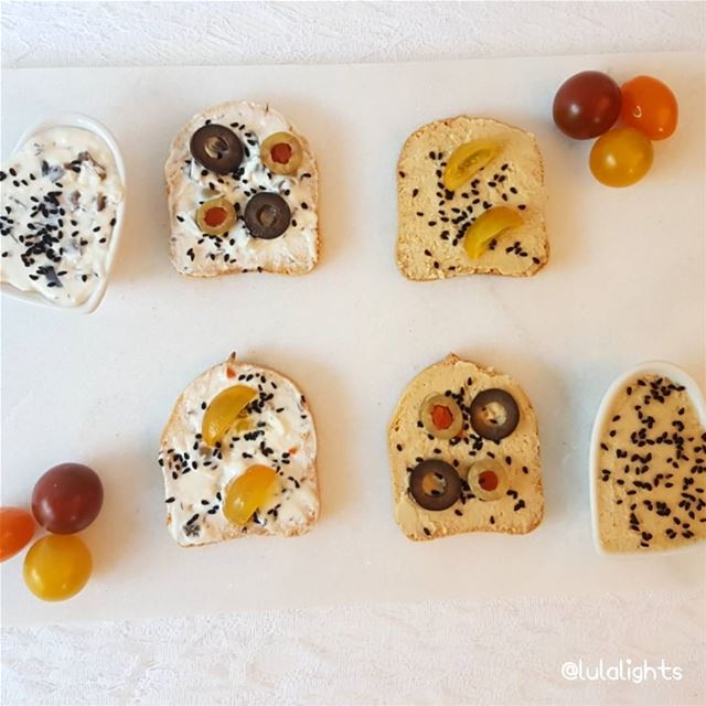 🤗Happy Friday everyone🤗🇱🇧lebanese Snack🇱🇧gluten free mini toast... (Germany)