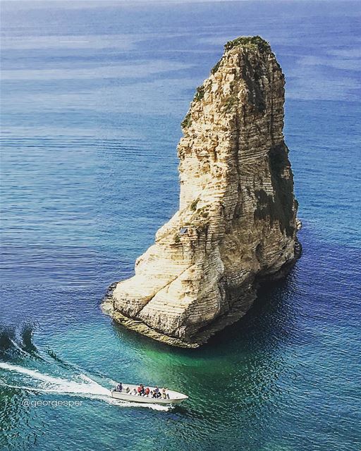 Happy Friday 🇱🇧... proudlylebanese  beautifullebanon  livelovebeirut... (Beirut, Lebanon)