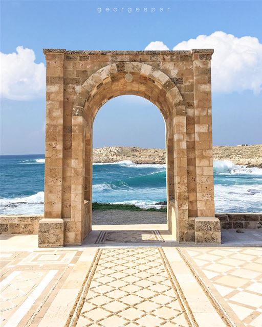 Happy Monday ☀️ Anfeh Seaside • Lebanon 🇱🇧.....  beautifullebanon ... (Anfeh Al-Koura أنفه الكورة)