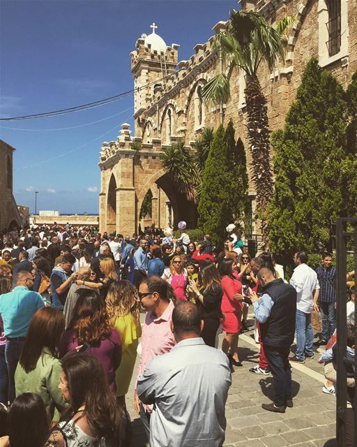 Happy Palm Day 🙏شعنينة مباركة على الجميع 🙏🙏 lebanon  lebanese ... (Eglise St. Estephan Batroun)