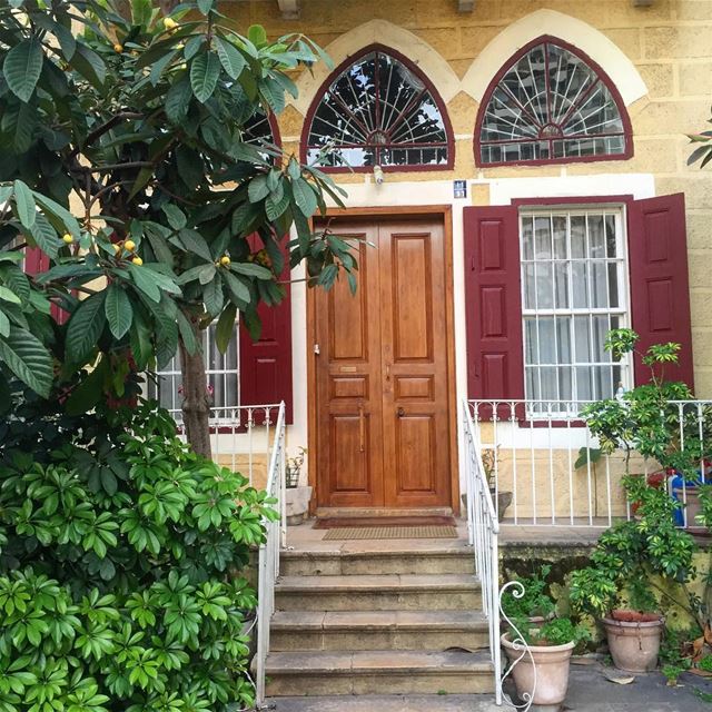 Happy Saturday! 🌳🍋🍃  lebanonhouses  oldarchitecture  architecture ... (Mar Mikhael-Armenia The Street)