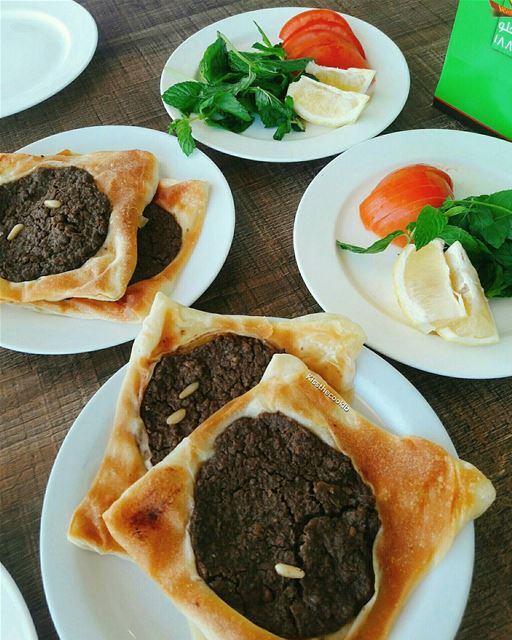 Happy sunday 😍 kissthecooklb   goodvibes  instalebanon  lebanesecuisine ... (tripoly  Abdul Rahman Hallab & Sons)