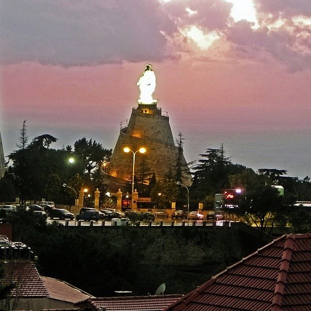  harissa  church  catholic  cathedral  jounieh  lebanon ...