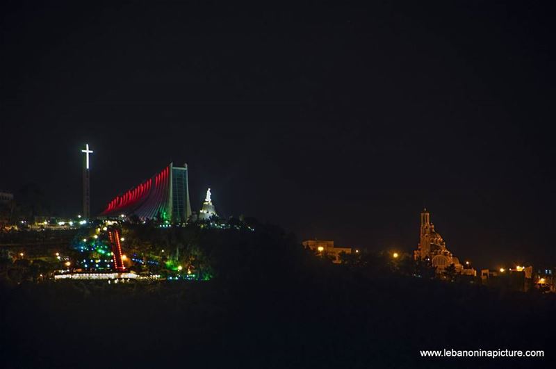 Harissa, Lady of Lebanon 250 mm zoom in from Adma lebanoninapicture ... (Adma LBC PAC)