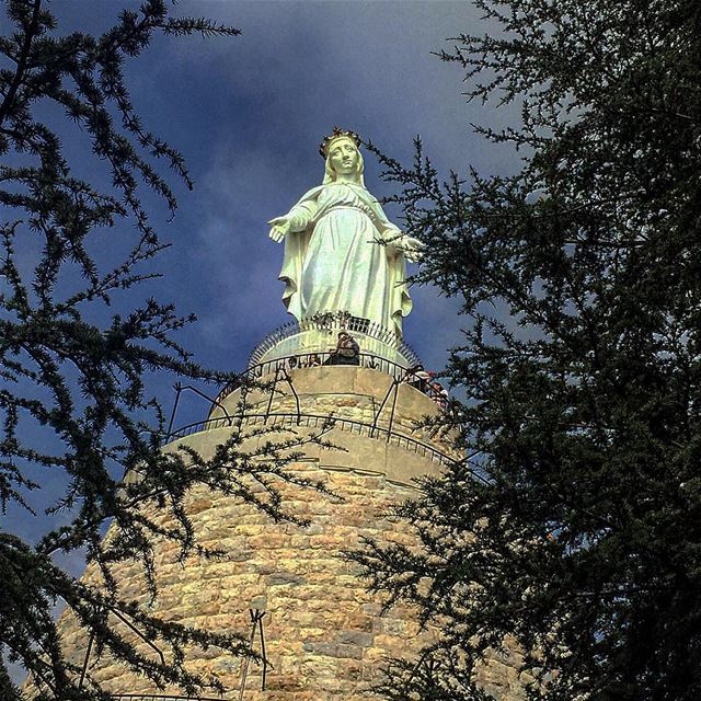 " Have A Blessed Day All..." godblesslebanon whatsuplebanon lebanonpassion...