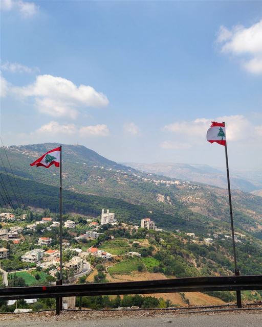 have a blessed sunday ⛪ 🇱🇧... (Jezzîne, Al Janub, Lebanon)