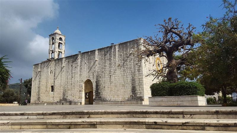 ⛪ have a blessed sunday  OurLadyOfTheRosary  church  كنيسة  myLebanon ... (Zouk Mosbeh)