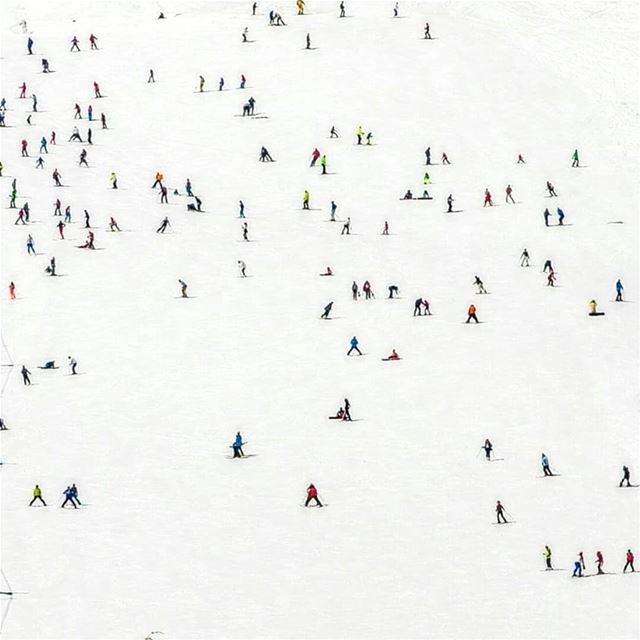 Have a break have a snowy playground & wonderful weekend 🏂Good morning... (Faraya, Mont-Liban, Lebanon)