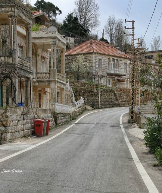 Haytoura.. South Lebanon..بلدتي غابة جميلة..... village  house ...
