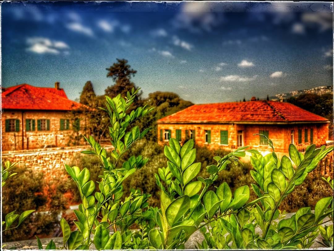 hazmieh  beirut  lebanon  old  house  nature  grass  redbrick ... (Hazmieh, Beirut, Lebanon)