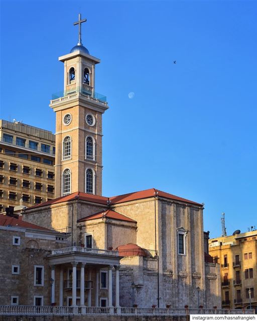 He is the Patron Saint of Beirut representing Good winning over Evil 🙏🏻... (St. George Maronite Cathedral, Beirut)