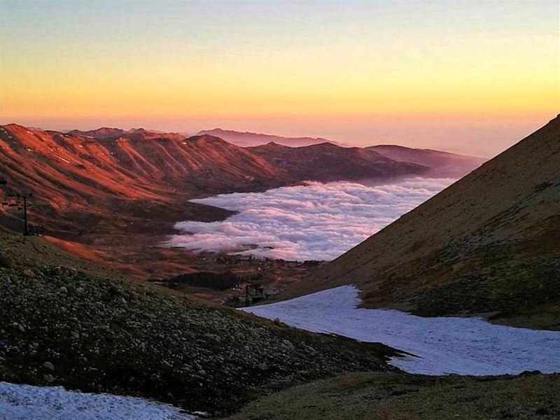  Heaven  Sunrise  hike🎈from Bsharri to Qurnet al Sawda ... (Qurnat as Sawda')