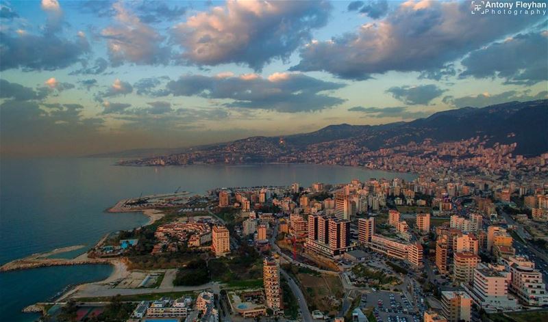 Hello  Lebanon 🏙 droneoftheday  drone  dronegear  dronestagram ... (Joünié)