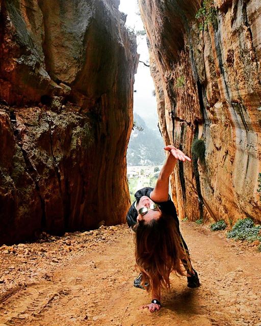 Hello March,Hello Spring 🙋🏻‍♀️🦋🐛🌼 hellomarch  springtime  kfarmatta ... (Kafr Mattá, Mont-Liban, Lebanon)