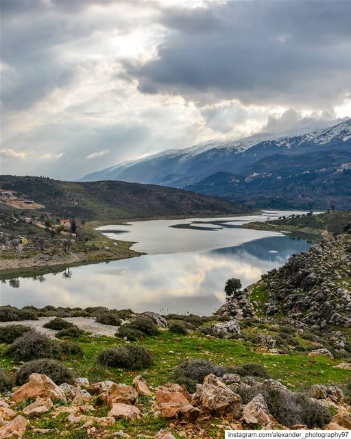 Hello spring 🏞️ - Beautiful reflections on Saghbine river, West Bekaa -... (Saghbîne, Béqaa, Lebanon)