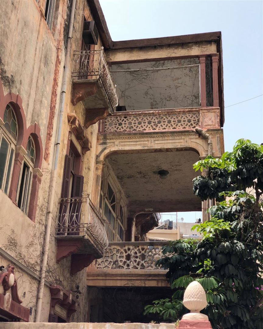 Here and there glimpses of the Old Beirut.  traditionalhomes  highceilings...