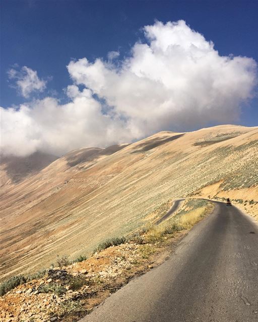 Here you can touch the sky, and the air tastes clean.🔻 lebanon  north ... (Bcharré, Liban-Nord, Lebanon)