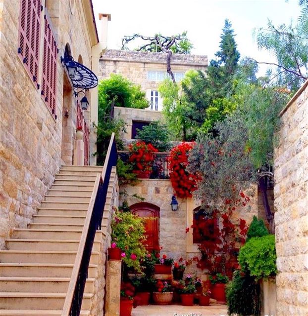  heritage  old  nostalgia  architecture  flowers  lebanonhouses ...