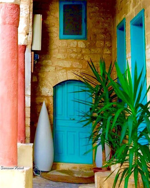  heritage  oldhouse  colors  lebanonhouses  nostalgia  tyr ...