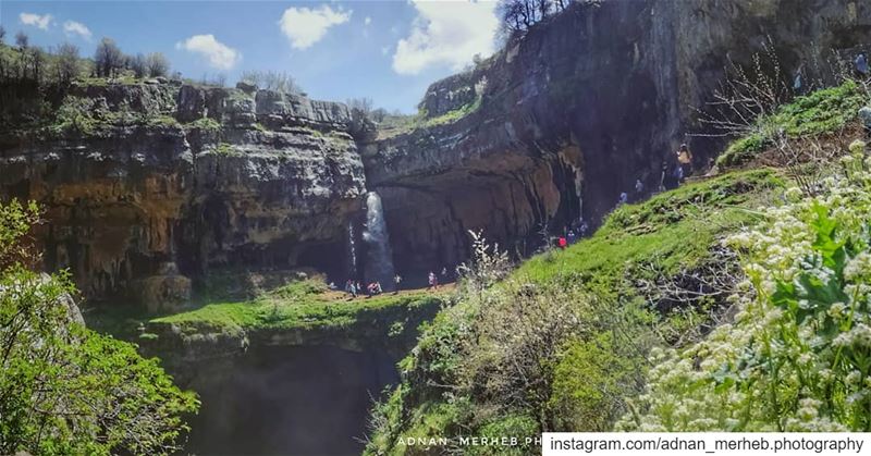 🌸 Hi spring 🌿  nature  photography  naturephotography  travel  love ... (Three Bridges Pothole بالوع بعتارة - بلعا)