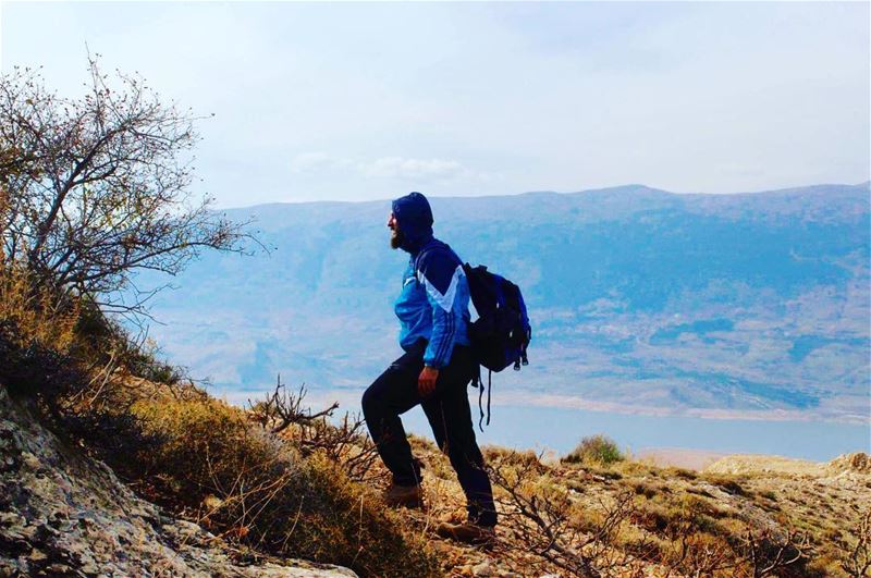  hiker  naturelover  lake mountainlove  mountains  hiking  beqaadventures ... (Karoun, Al Beqqa, Libnan)