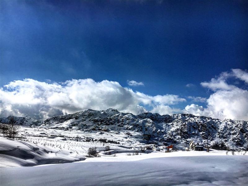 🇱🇧🗻 hiking  camping  campinglife lebanon  lebanon_hdr  hikinglife ... (El Laqloûq, Mont-Liban, Lebanon)