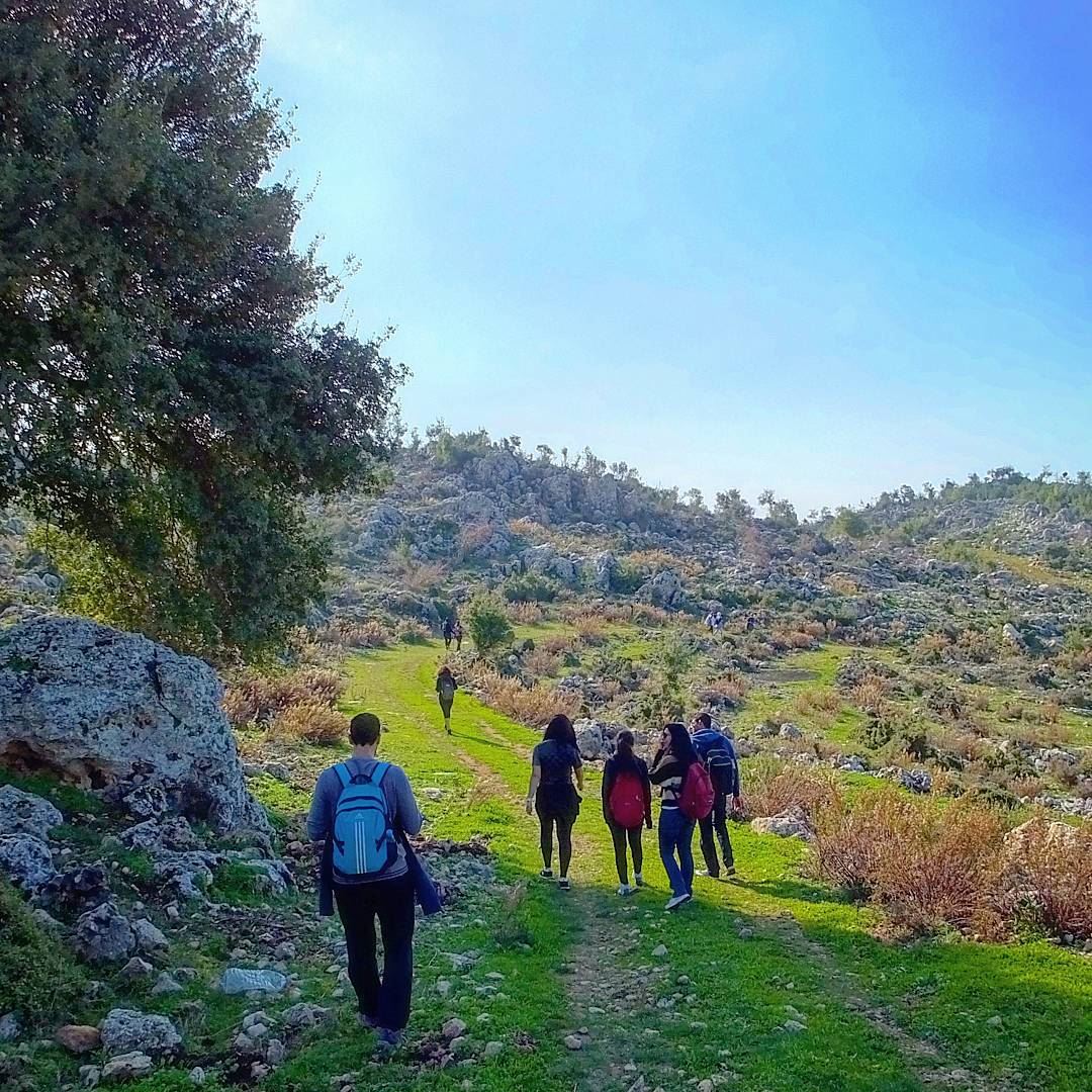  hiking  habil  byblos  lebanon  green  culture  backpacking  travel ... (Byblos Field)