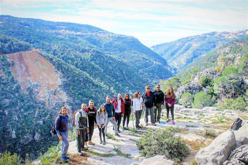 Hiking with my  buddies makes me  happier &  healthier 😎😎😎😎....