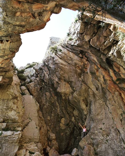  hikingaloneisawesome  hikeday  hikelife  hikers  mountainarecalling ... (El Laklouk, Mont-Liban, Lebanon)