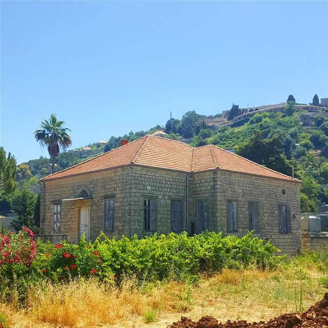 History & Tradition 🏡  beiteddine  home  oldhouse  lebanonhouses ...