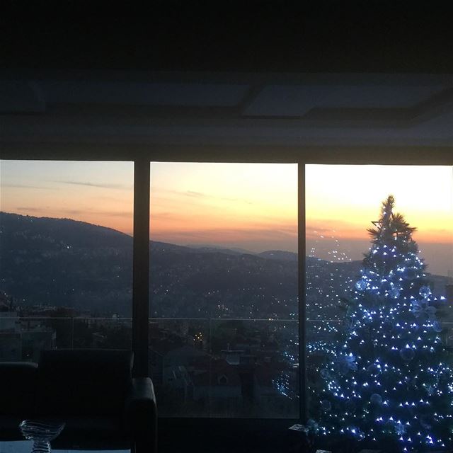 home  homesweethome  christmastree  tistheseason  view  mountains  sunset... (Balloûné, Mont-Liban, Lebanon)