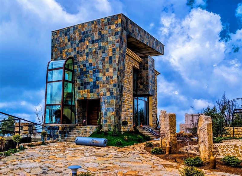  home  house  lebanon   livelovelebanon❤️  annaya  lebanesehouses  sky ... (Annaya - Saint Charbel.)