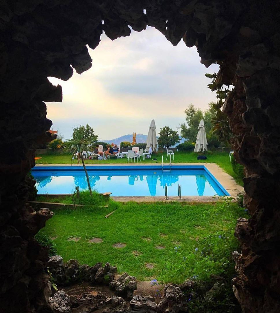 Home is when the pool is....📸: @patrickasseily ...... (Aïn Aâr, Mont-Liban, Lebanon)