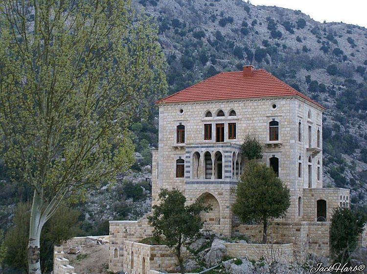 Home sweet  home 🏡.  tannourine  lebanon  wearetannourine  wearelebanon  ... (Tannourine)