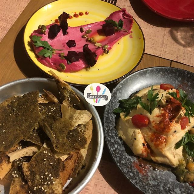 Hommos & hommos beetroot 😍😍 a delicious beginning of our dinner 😍😍... (Jnaynit Farid)