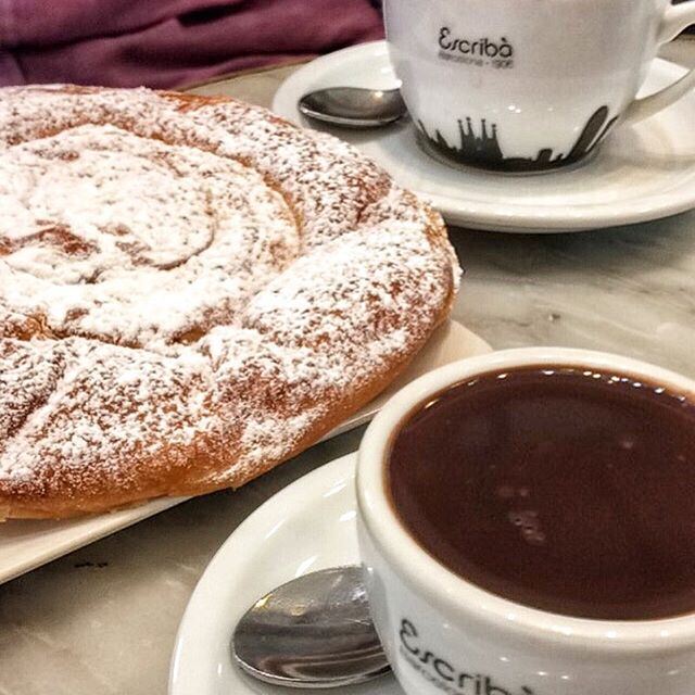 Hot chocolate is what I need right now 😍👅 BARCELONA TRAVEL DIARY up on the blog 🇪🇸! One of my favourite hot chocolates in Barcelona 👍 (Escribà)