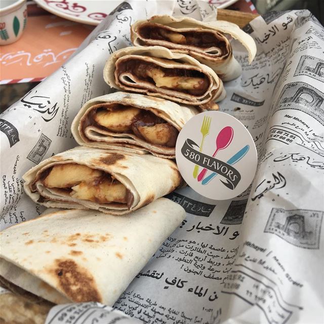 How about starting ur day with this lovely chocolate wrap 😍😍😍When u... (El Denye Hek الدنيا هيك)