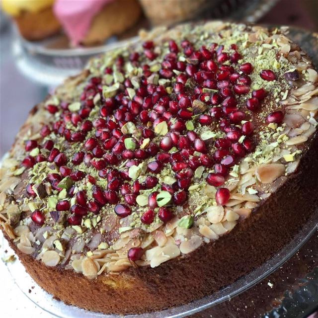 How Can you resist this delicious gluten free almonds & orange cake?? ❤️❤️❤ (Comptoir Libanais)