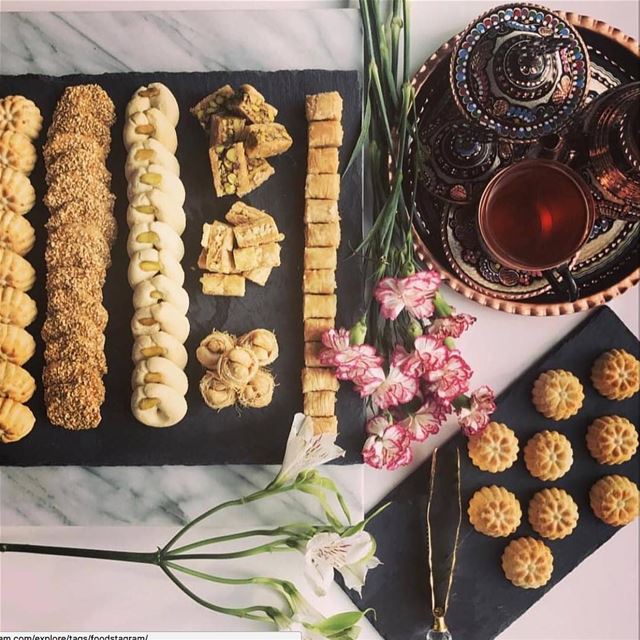 How much baclawa is too much baclawa… 😋😋 Afternoon tea done right by @coo