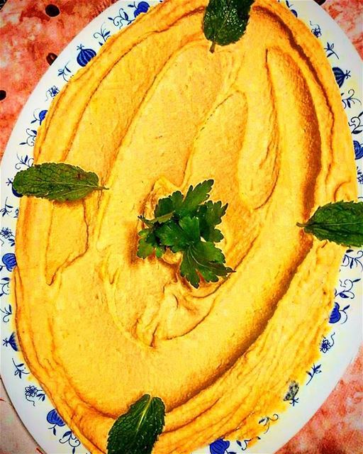Hummus (L' Orient Mediterranes Restaurant)