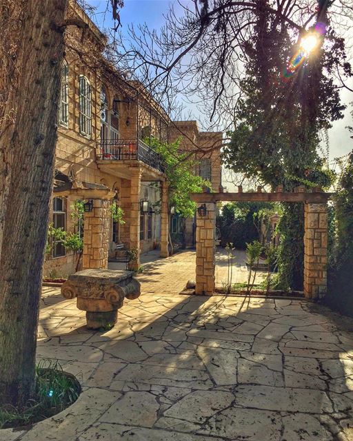 I am the past, present and  future captives to the memories that forever... (Baalbeck Palmyra Hotel)