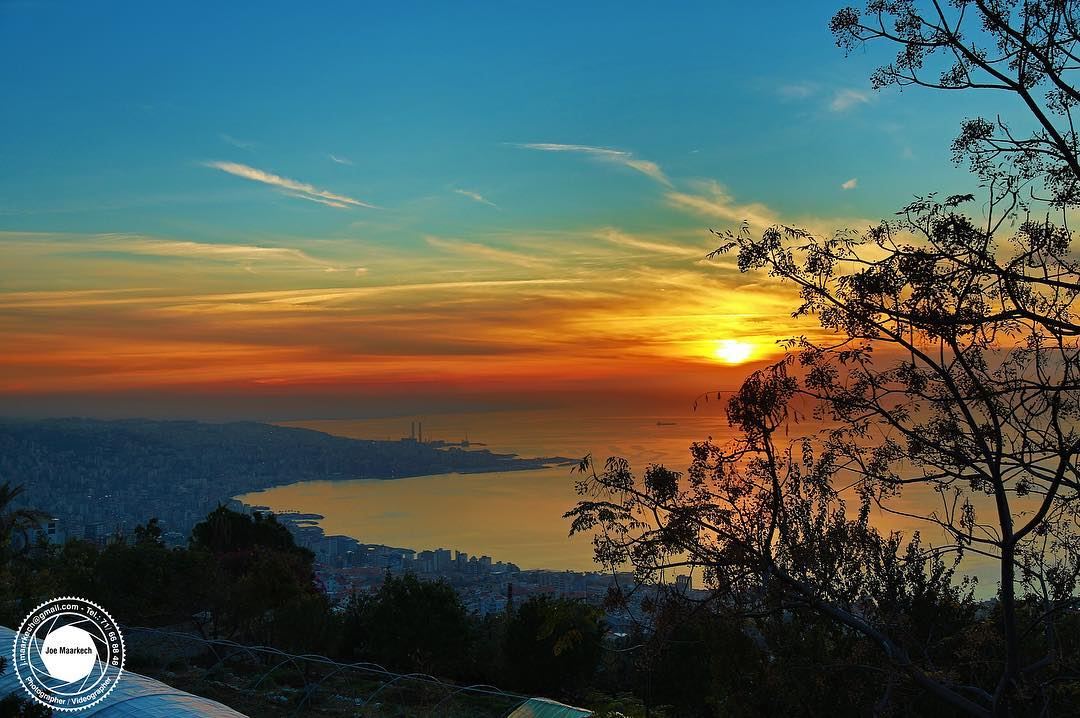 I hope that you like the sunset because I ordered it especially for you...... (Ghazir, Mont-Liban, Lebanon)