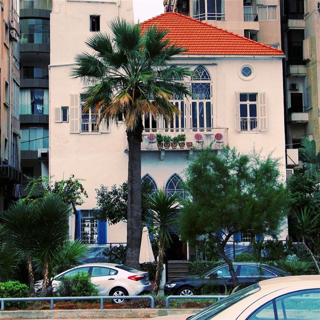 I just Love this old house...  dardashat...🇱🇧 lebanon  lebanon_hdr ... (Dardashat Manara)