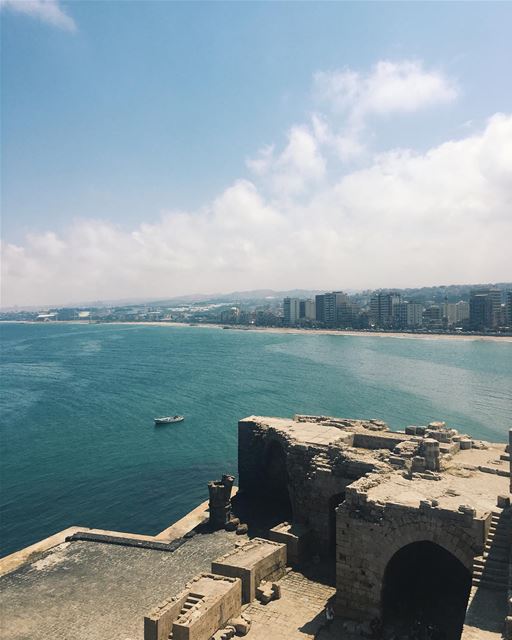 "I know this isn't going to end well but the middle part is going to be... (Sidon Sea Castle)