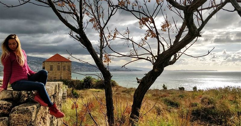 I like to come here time to time. Historical place with some magic in the... (Byblos Castle)