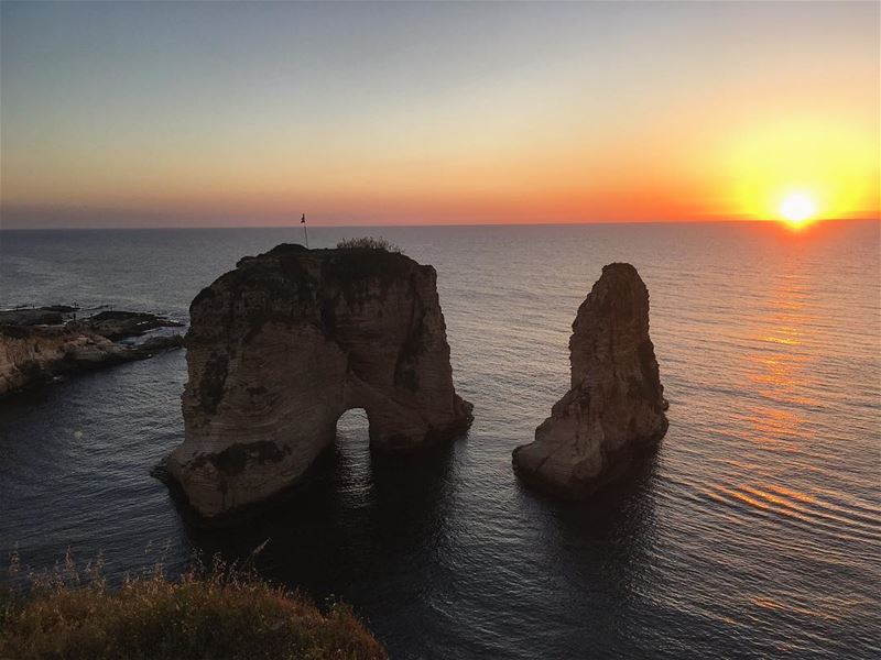 I’m a tourist in my own country 😍 ..... lebanon  sunset ... (Beirut- Al Rawsheh)