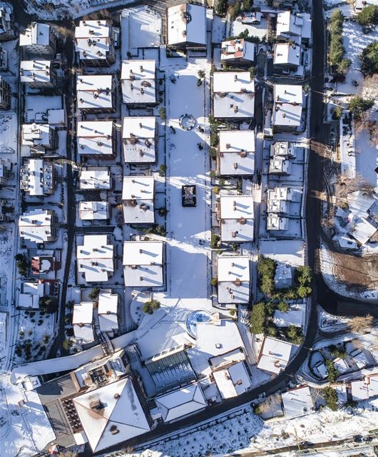 I'm Dreaming Of A White Christmas🎄🎅❄️...  mzaar  kfardebian ... (Mzaar Kfardebian)