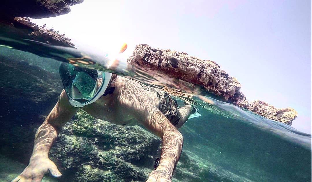 I'm happier when floating in the sea 🏊‍♂️ snorkeling snorkelmask diving... (Batroûn)